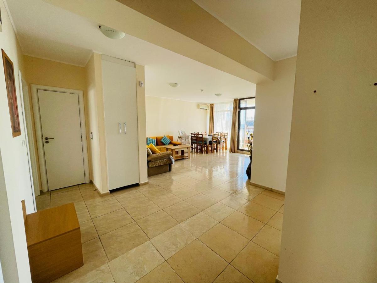 Dolce Vita Sea View Apartment Sveti Vlas Extérieur photo