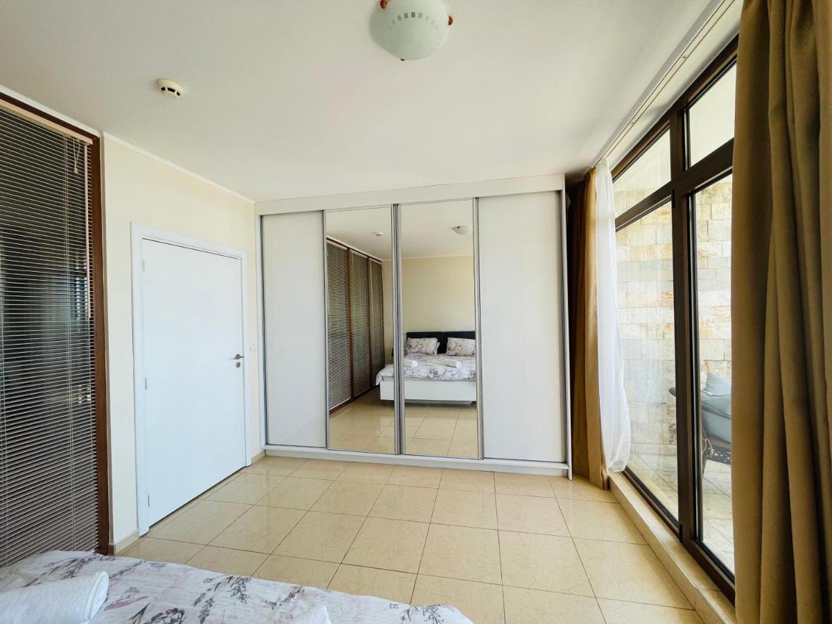 Dolce Vita Sea View Apartment Sveti Vlas Extérieur photo